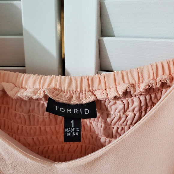 Cute Torrid Spring Dress Size 1 - Picture 4 of 4